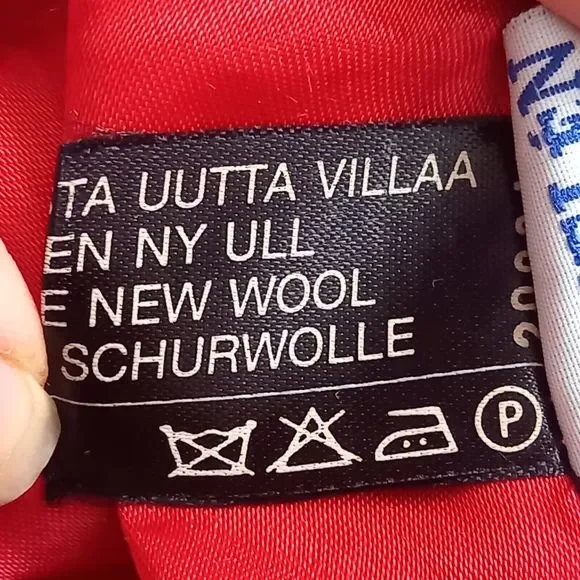 Size 10-12 Bright Red Unusual Buttons Smart WOOL Jacket - Picture 9 of 9